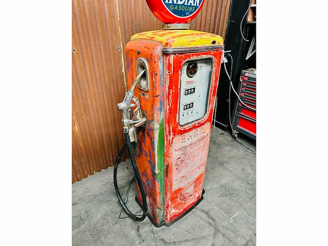 Indian gasoline fuel pump american patina original - afbeelding 3 van  6