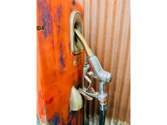 Indian gasoline fuel pump american patina original - afbeelding 4 van  6