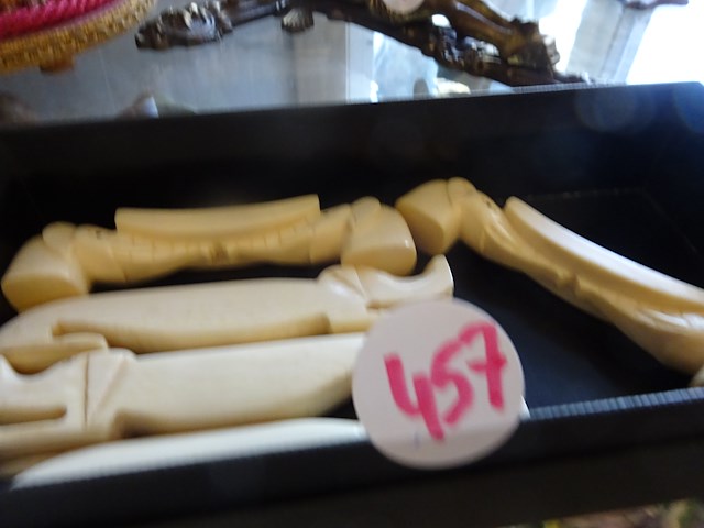 Indian ivory 5 bestekhouders 2 met olifanten - afbeelding 1 van  2