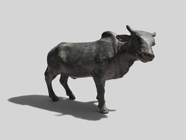 Indian nandi statue - afbeelding 4 van  9