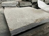 Indisch goldstone natuursteen tuintegel - afbeelding 2 van  3