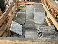 Indisch grijs natuursteen tuintegel - afbeelding 3 van  4