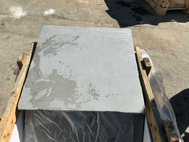 Indisch grijs verzoet 41,14 m2 natuurstenen tegels - afbeelding 1 van  4