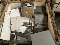 Indisch grijs verzoet natuursteen tuintegel - afbeelding 2 van  3