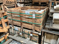 Indisch tope natuursteen tuintegel - afbeelding 4 van  4