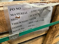 Indisch zwart natuursteen tuin klinkers - afbeelding 3 van  3