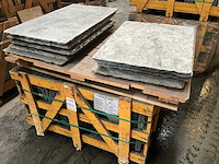 Indisch zwart verouderd natuursteen tuintegel - afbeelding 4 van  5