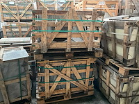 Indisch zwart verzoet natuursteen tuintegel - afbeelding 4 van  4