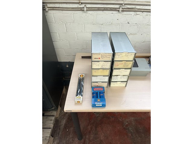 Indoedel - afbeelding 31 van  35