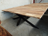 Indoor boomstamtafel