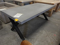 Indoor tafel beton-look - afbeelding 1 van  6
