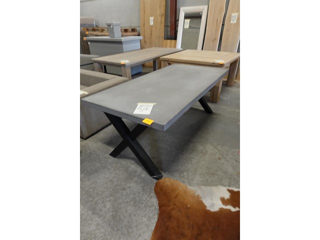 Indoor tafel beton-look - afbeelding 2 van  6