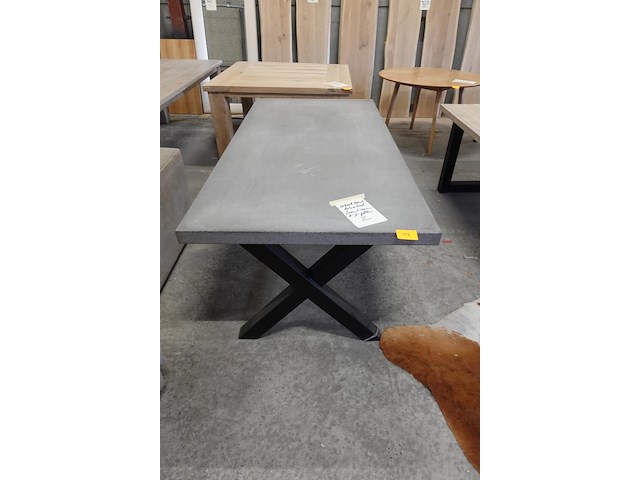 Indoor tafel beton-look - afbeelding 3 van  6