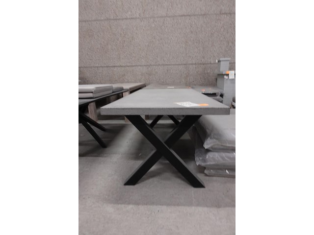 Indoor tafel betonlook - afbeelding 2 van  3