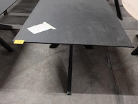 Indoor tafel "eik massief" - afbeelding 1 van  4