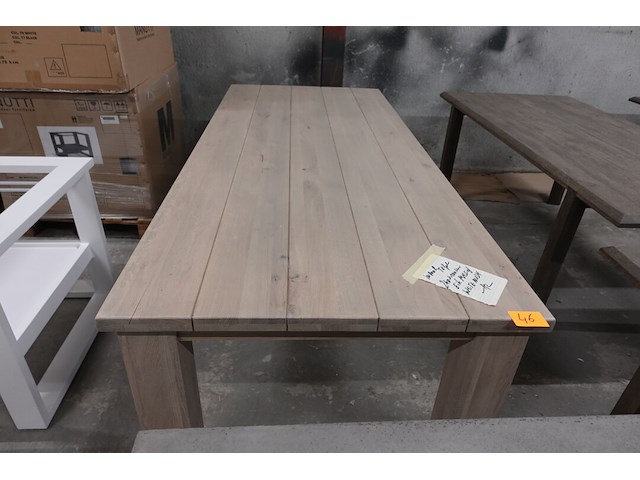 Indoor tafel "eik massief" - afbeelding 1 van  3