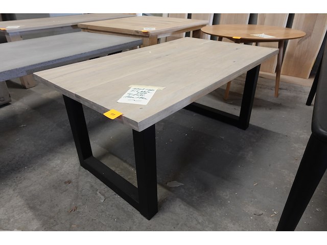 Indoor tafel eik - afbeelding 1 van  6