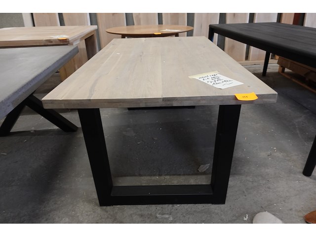 Indoor tafel eik - afbeelding 2 van  6