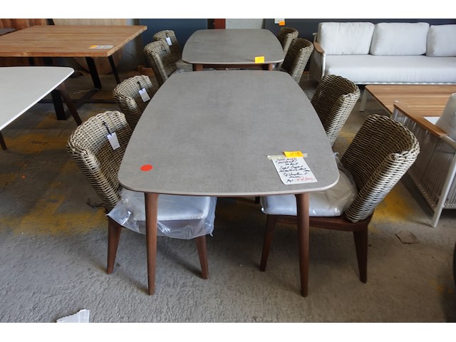 Indoor/outdoor tafel + 4x stoel - afbeelding 1 van  8