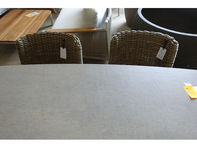 Indoor/outdoor tafel + 4x stoel - afbeelding 7 van  8