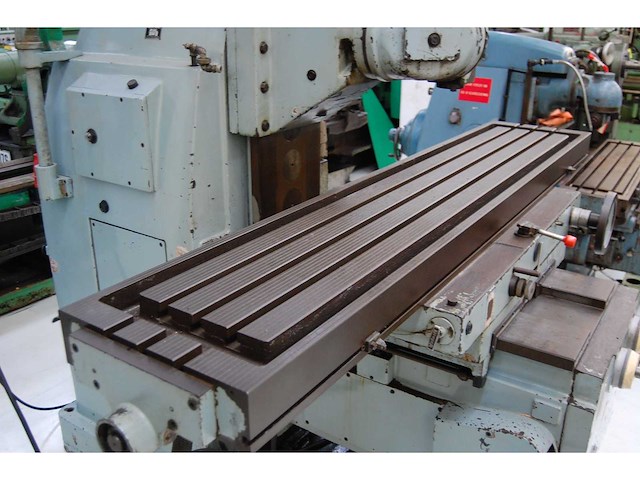 Induma - nl87 - universele freesmachine - afbeelding 3 van  7