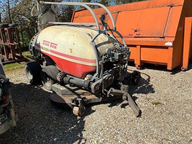 Induma georgia 2100s getrokken spuitmachine - afbeelding 1 van  7