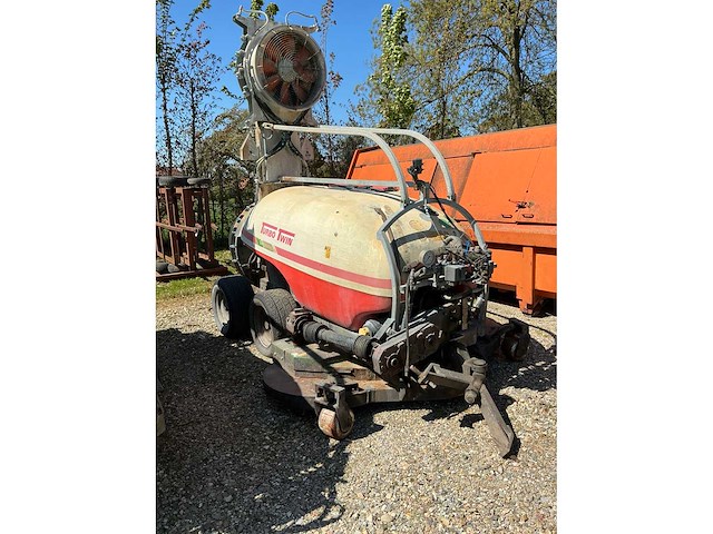 Induma georgia 2100s getrokken spuitmachine - afbeelding 2 van  7