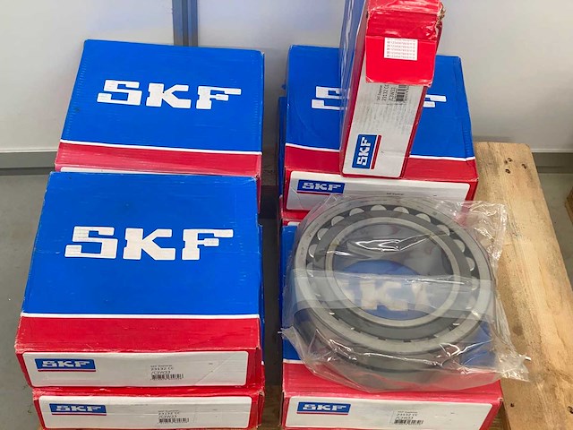Industrie / 5 sferische rollagers skf explorer - afbeelding 1 van  4