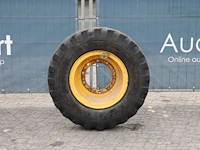 Industrieband mitas 10.00-20 op velg
