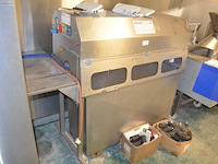 Industrieel inox groentenkuismachine backus - afbeelding 2 van  9