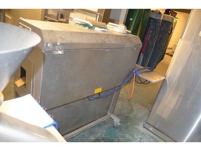 Industrieel inox groentenkuismachine backus - afbeelding 9 van  9
