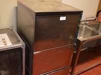 Industrieel inox vaatwasmachine univer bar - afbeelding 1 van  7