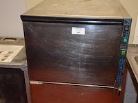Industrieel inox vaatwasmachine univer bar - afbeelding 3 van  7