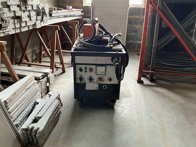 Industrieel lasapparaat tig lasmachine - afbeelding 2 van  3