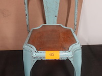 Industrieel-metalen vintage stoel - afbeelding 1 van  7