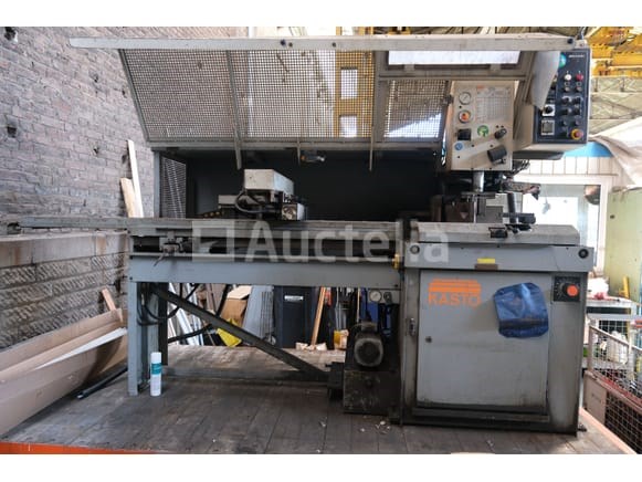 Industrieel zagen, trommelzagen, treinbestuurdersstoelen, werkplaatsmeubilair