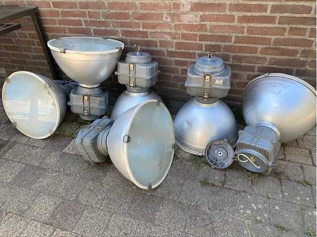 Industrieele lamp (6x) - afbeelding 1 van  2