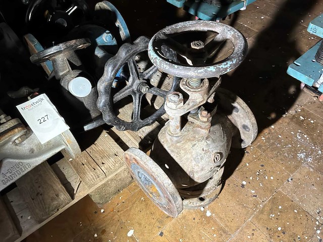 Industriële afsluitklep (12x) - afbeelding 3 van  3