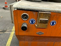 Industriële afzuigtafel voor schuren typhoon - afbeelding 5 van  7