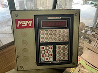Industriële boomstamzaaglijn - afbeelding 25 van  33