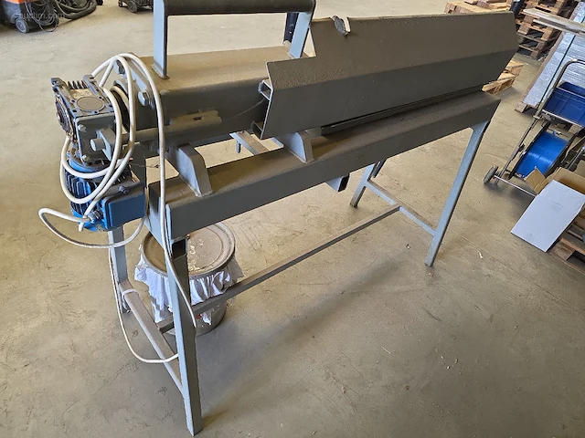 Industriële borstelmachine - afbeelding 4 van  4