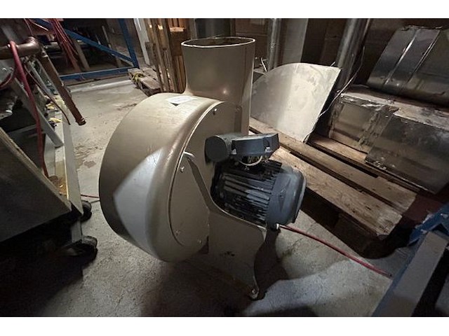 Industriële centrifugaalventilator + geluid reducerende box ventilator - afbeelding 14 van  16