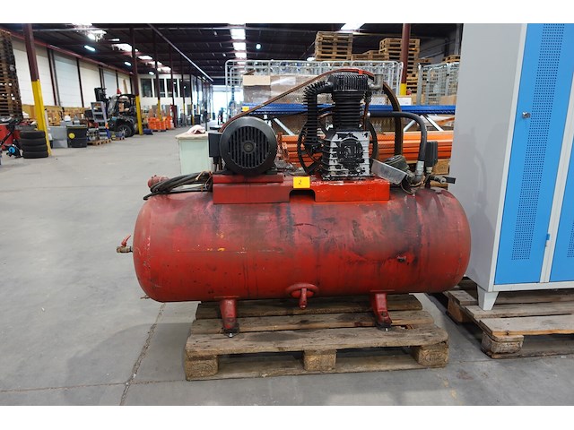 Industriële compressor siemens - afbeelding 1 van  8
