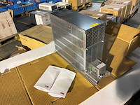 Industriële computer en remeenheid - afbeelding 4 van  8