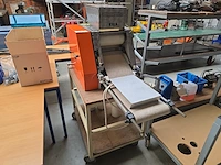 Industriële deeg/ koekjesvorm machine janssen fm...