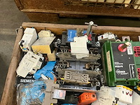 Industriële elektrische componenten - afbeelding 8 van  9