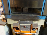 Industriële excenterpers / mechanische ponsmachine lvd - afbeelding 2 van  8