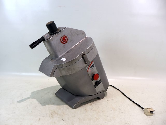 Industriele groentensnijmachine - afbeelding 1 van  7