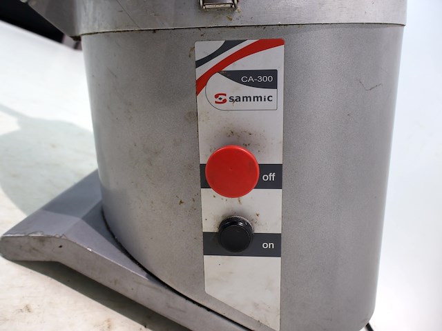 Industriele groentensnijmachine - afbeelding 3 van  7