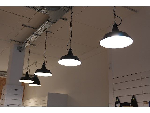Industriële hanglamp - lot van 4 | zwart metaal met ketting ø40 cm - afbeelding 1 van  2